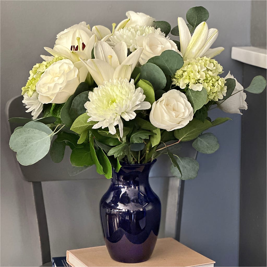 Snowy Dreams Bouquet –  Bamboo Flowers, Buford GA