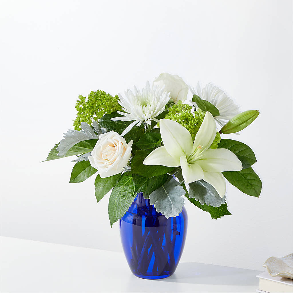 Snowy Dreams Bouquet –  Bamboo Flowers, Buford GA